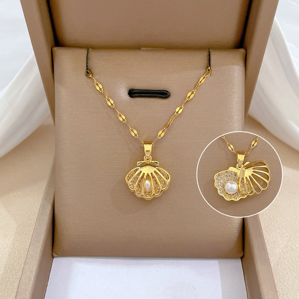 American Diamond Sea Shell Goldmix Pendant