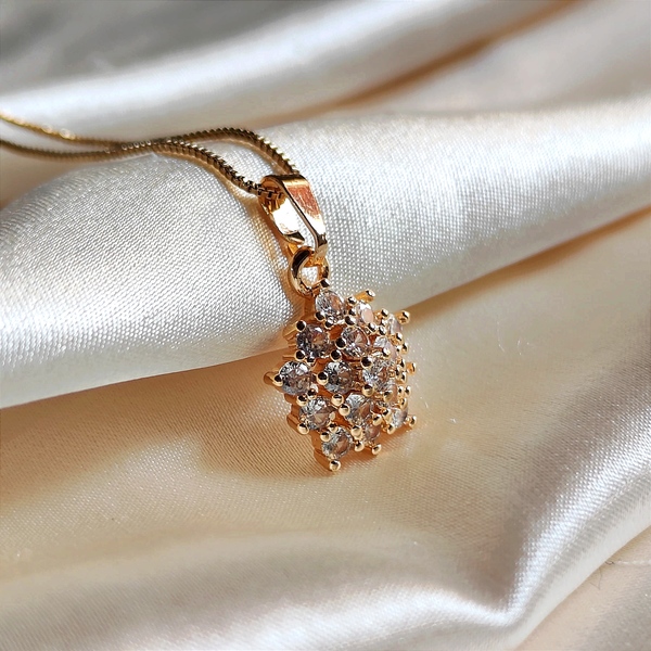 American Diamond Hoop Fashion Shining Star Pendant