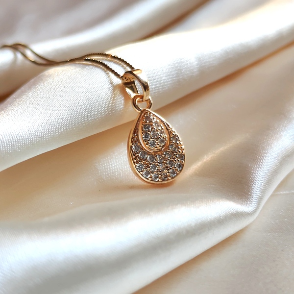 American Diamond Ancient Leaf Goldmix Pendant
