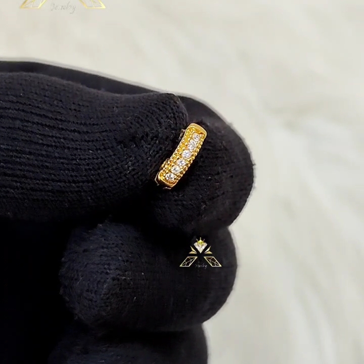 Cropped Faux leather Jacket