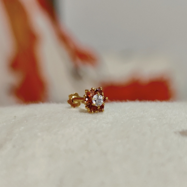 American Diamond 7 Stone Maroon Bloom Nosepin