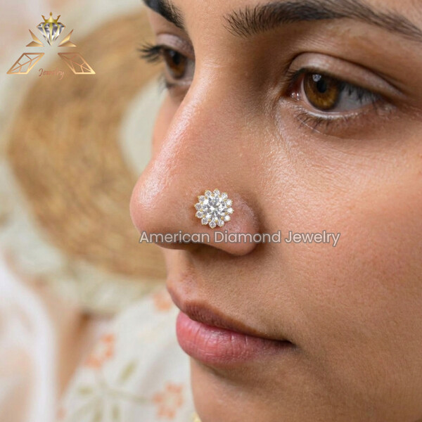 American Diamond 10 Stone Triangle Nosepin